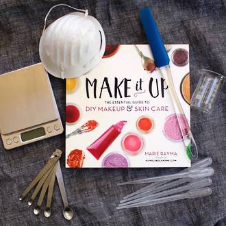 Makeup equipment starter pack